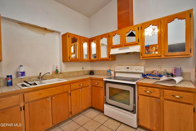 7830 Mount Latona Drive, El Paso, TX 79904