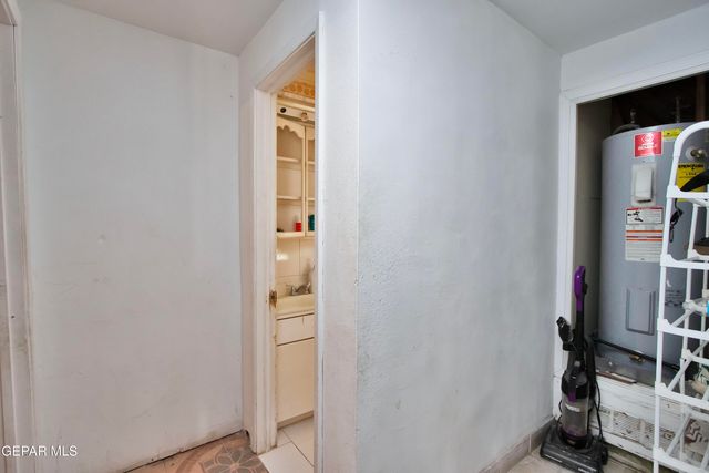 7830 Mount Latona Drive, El Paso, TX 79904