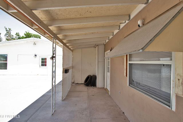 7830 Mount Latona Drive, El Paso, TX 79904