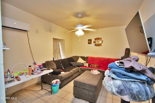 7830 Mount Latona Drive, El Paso, TX 79904