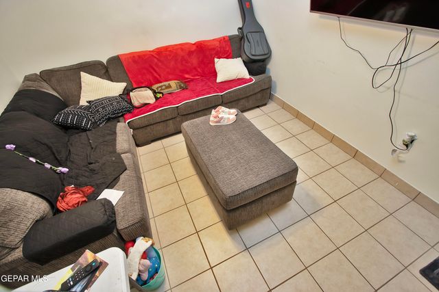 7830 Mount Latona Drive, El Paso, TX 79904