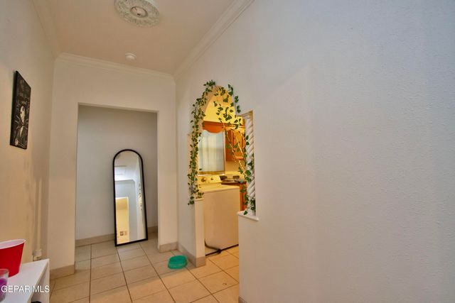 7830 Mount Latona Drive, El Paso, TX 79904