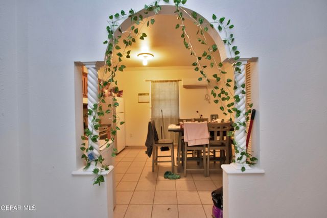 7830 Mount Latona Drive, El Paso, TX 79904