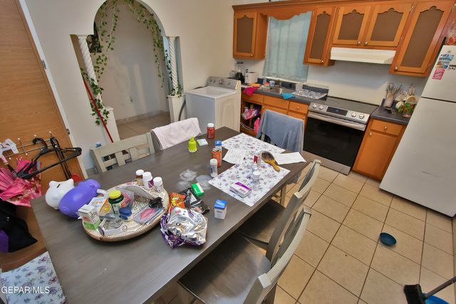 7830 Mount Latona Drive, El Paso, TX 79904