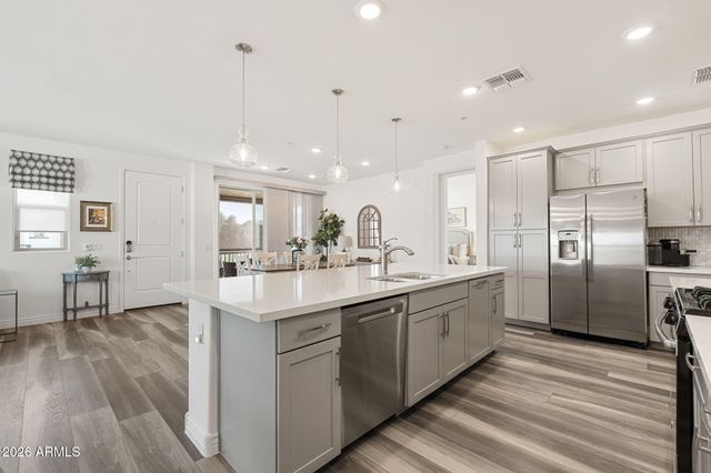 5100 E RANCHO PALOMA Drive 2066, Cave Creek, AZ 85331