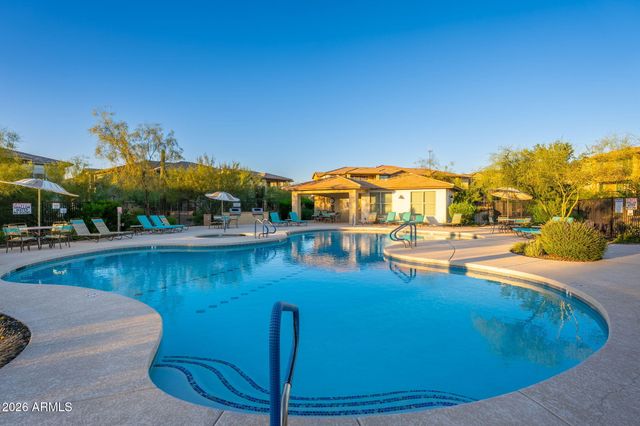 5100 E RANCHO PALOMA Drive 2066, Cave Creek, AZ 85331