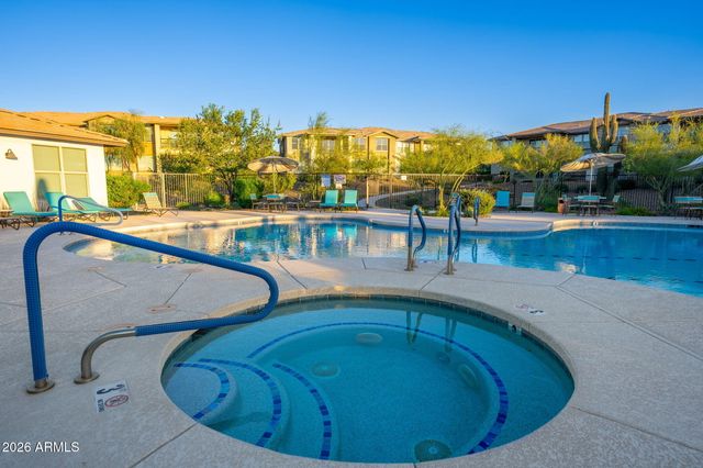 5100 E RANCHO PALOMA Drive 2066, Cave Creek, AZ 85331