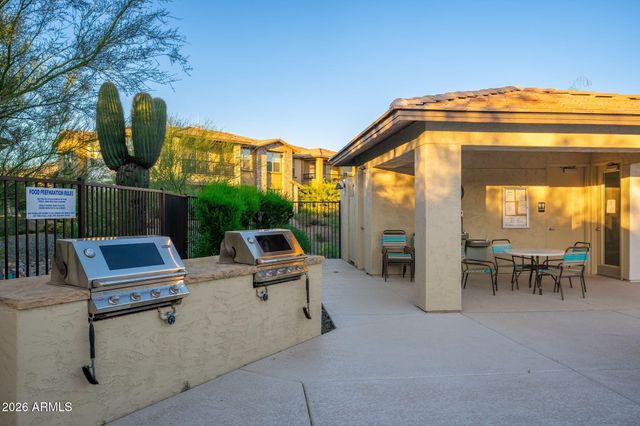 5100 E RANCHO PALOMA Drive 2066, Cave Creek, AZ 85331