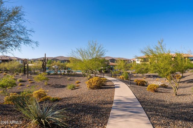 5100 E RANCHO PALOMA Drive 2066, Cave Creek, AZ 85331