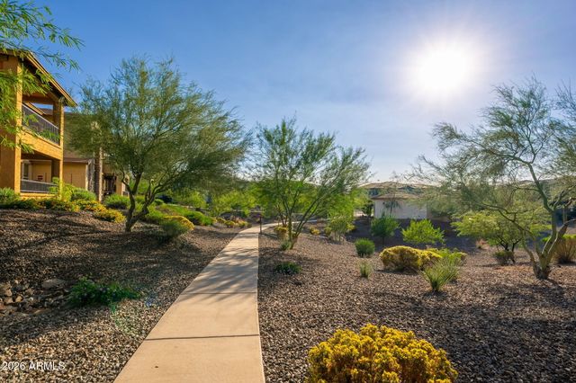5100 E RANCHO PALOMA Drive 2066, Cave Creek, AZ 85331
