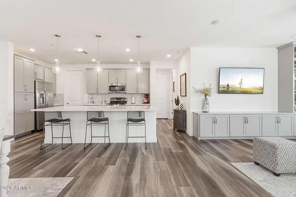 5100 E RANCHO PALOMA Drive 2066, Cave Creek, AZ 85331