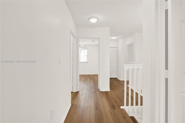 16301 SW 100th Terrace ., Miami, FL 33196