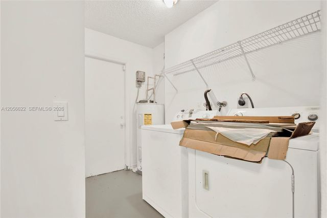 16301 SW 100th Terrace ., Miami, FL 33196