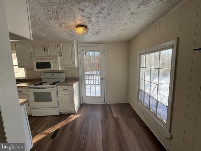 9825 MILL POND ROAD, Spotsylvania, VA 22551