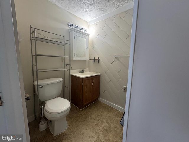 9825 MILL POND ROAD, Spotsylvania, VA 22551