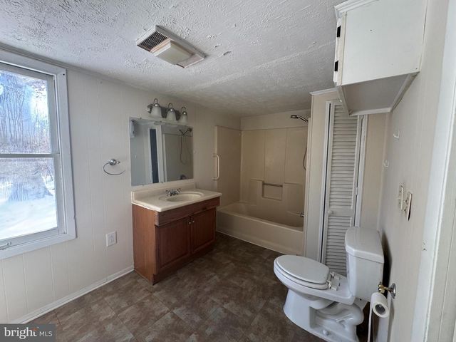 9825 MILL POND ROAD, Spotsylvania, VA 22551
