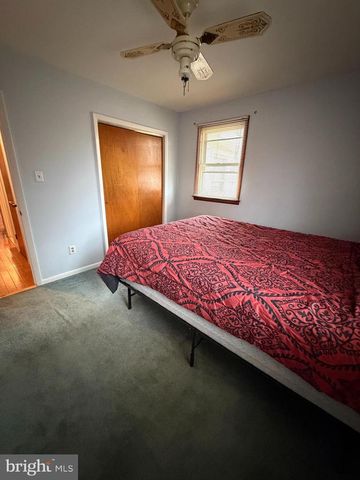 221 W 3RD ST, Palmyra, NJ 08065