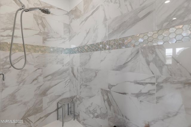 7586 Evans Bridge Street, Sparks, NV 89436