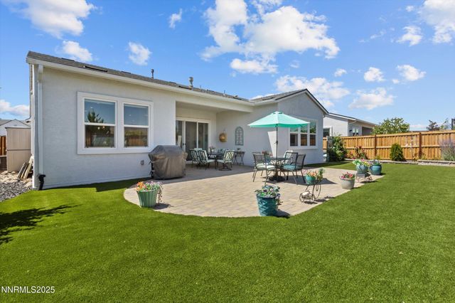 7586 Evans Bridge Street, Sparks, NV 89436