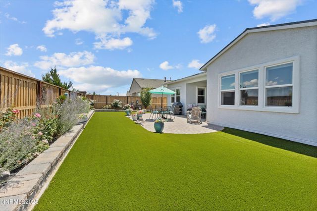 7586 Evans Bridge Street, Sparks, NV 89436