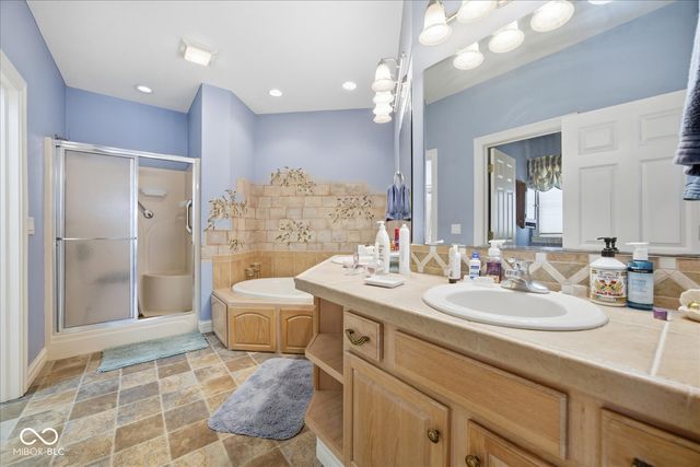 1436 Bark Lane, Shelbyville, IN 46176