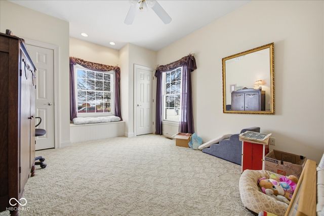 1436 Bark Lane, Shelbyville, IN 46176