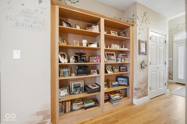 1436 Bark Lane, Shelbyville, IN 46176