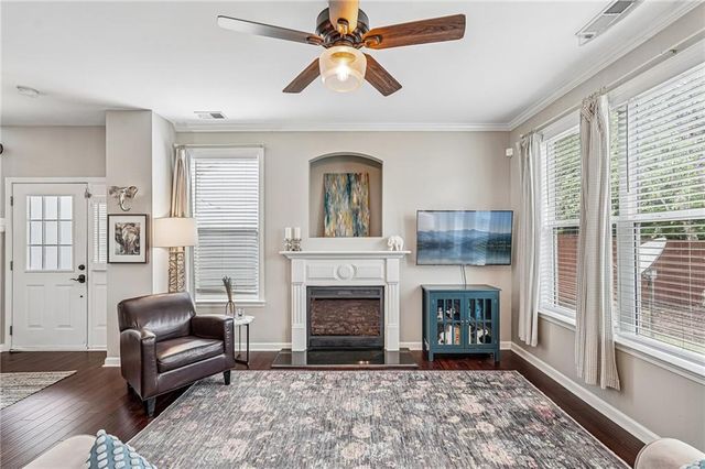 2340 Whiteoak Lane SE, Smyrna, GA 30080