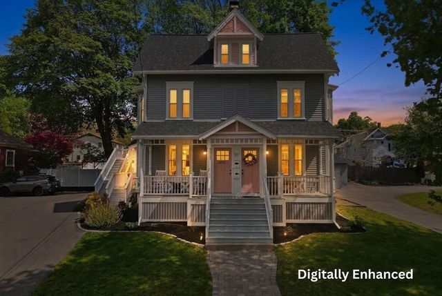 33 Brunswick Park 2, Melrose, MA 02176
