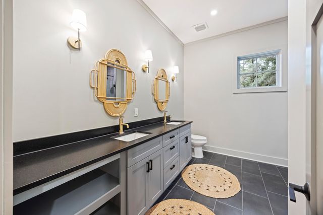 153 Tarbell Lane, Mcclellanville, SC 29458
