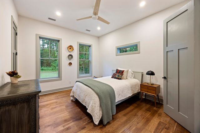 153 Tarbell Lane, Mcclellanville, SC 29458