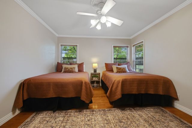 1815 N Bell Avenue, Denton, TX 76209