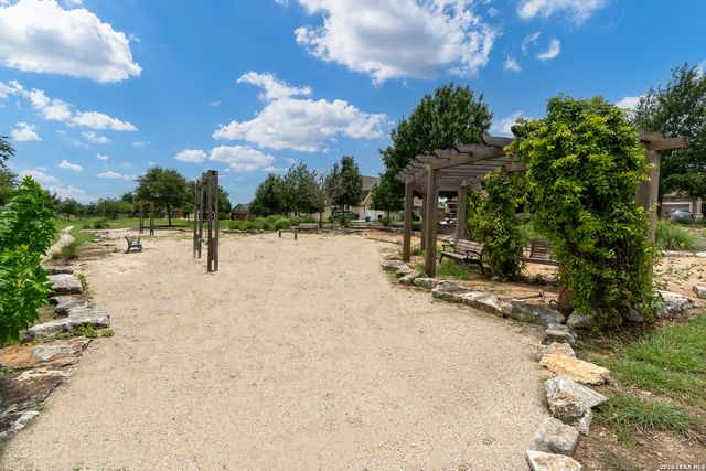 9427 Hidden Stone, Schertz, TX 78154