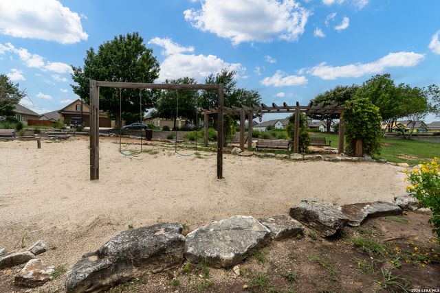 9427 Hidden Stone, Schertz, TX 78154