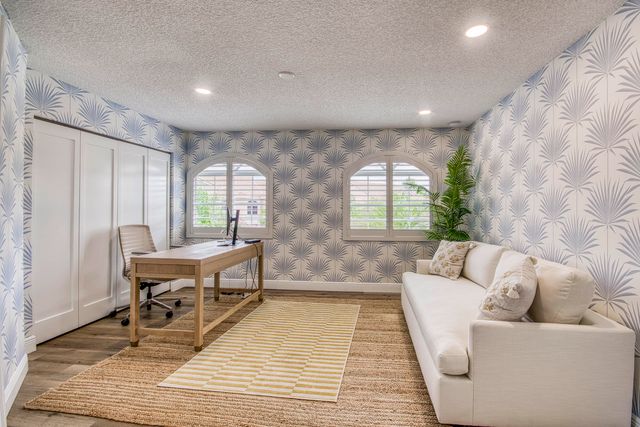 202 Legendary Circle, Palm Beach Gardens, FL 33418