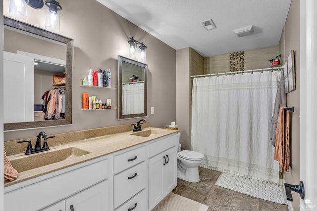 4768 Jackies Way, Manhattan, KS 66502