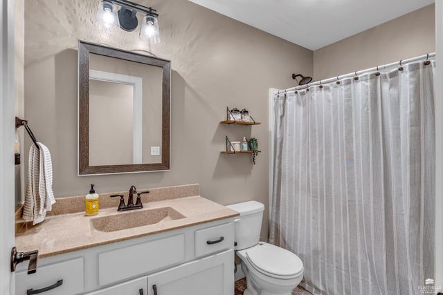 4768 Jackies Way, Manhattan, KS 66502