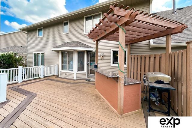 1010 Hogan Street, Papillion, NE 68046