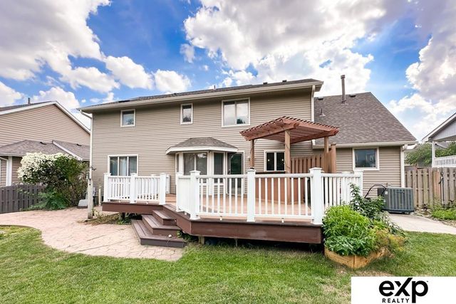 1010 Hogan Street, Papillion, NE 68046