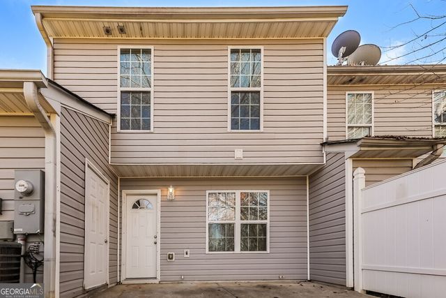 1870 Grove Way, Hampton, GA 30228