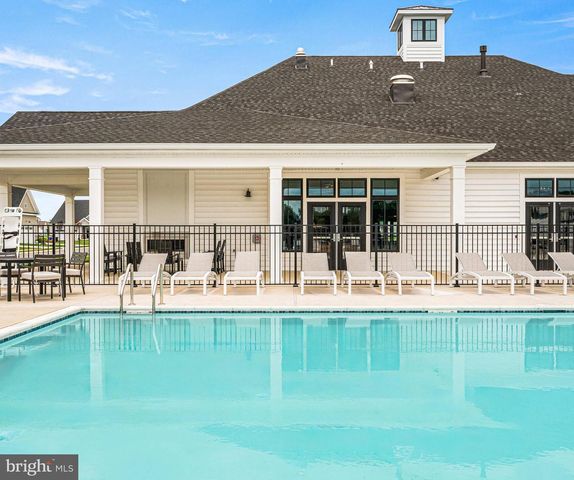 76 SADDLEFORD RD, Smyrna, DE 19977