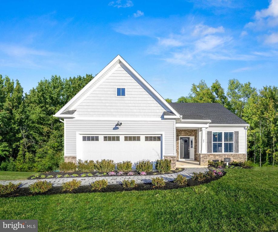 76 SADDLEFORD RD, Smyrna, DE 19977