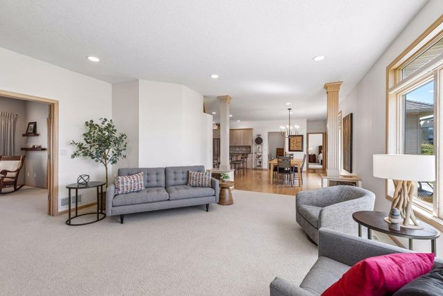 2708 Century Lane NE, Rochester, MN 55906