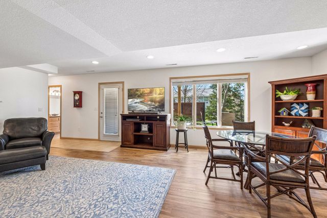 2708 Century Lane NE, Rochester, MN 55906