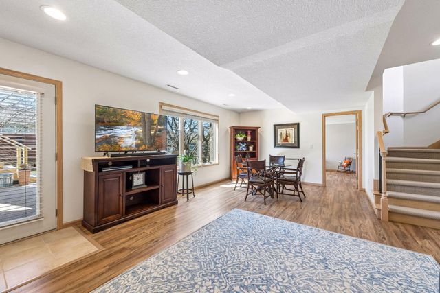 2708 Century Lane NE, Rochester, MN 55906