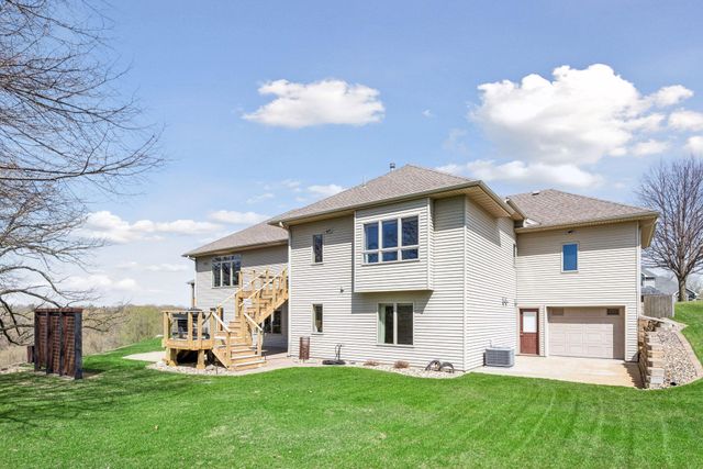 2708 Century Lane NE, Rochester, MN 55906