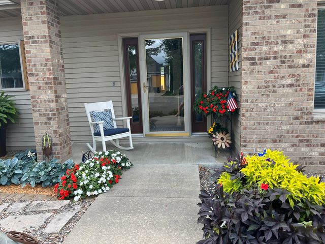 2708 Century Lane NE, Rochester, MN 55906