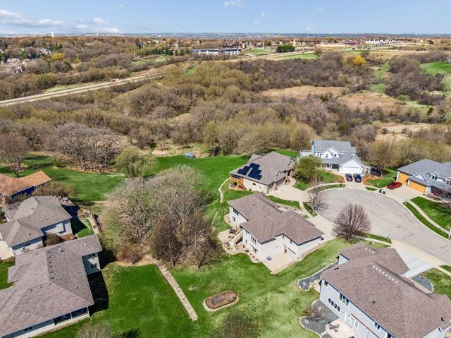 2708 Century Lane NE, Rochester, MN 55906