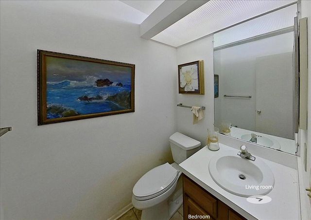 28 Lake Vista Trl Apt 105, Port St Lucie, FL 34952