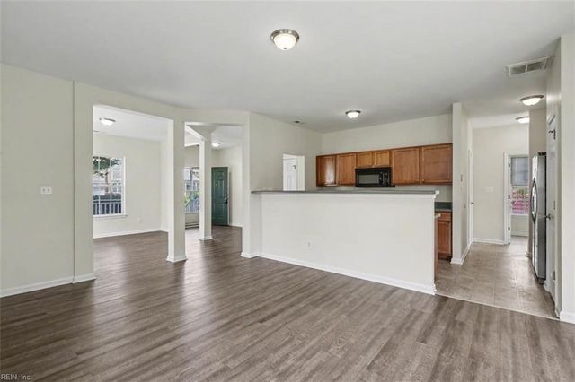 720 27th ST, Newport News, VA 23607